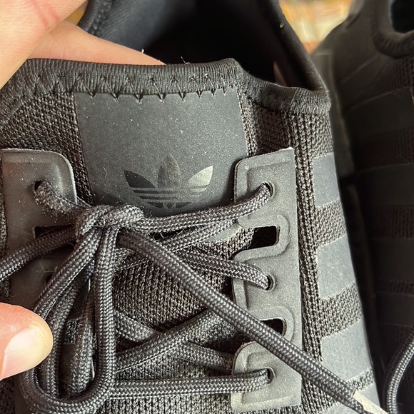 Adidas Men Running Shoe, size 8, good used condition, all black - Picture 7 of 8